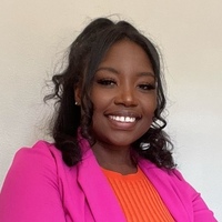 Notary Public in Orlando, Florida 32828, Nedjine B. Thompson