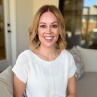 Notary Public in Arlington, Texas 76012, Bailey Malik