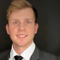 Notary Public in St Petersburg, Florida 33716, Joshua Pesola