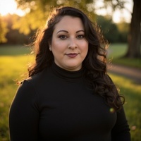 Notary Public in Tacoma, Washington 98445, Alexandria Zurbano