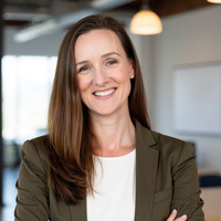 Notary Public in Davis, California 95618, Noelle Reis