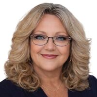 Notary Public in WINTER HAVEN, Florida 33880, Michele Elchin