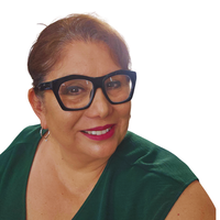 Notary Public in Santa Ana, California 92701, Yvonne Flores