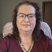 Notary Public in Kansas City, Missouri 64118, Suzi Lee McMullen