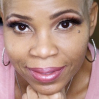 Notary Public in Chicago, Illinois 60619, Tracie Turner