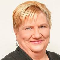 Notary Public in Wautoma, Wisconsin 54982, Heidi Zimmer-Koschnick