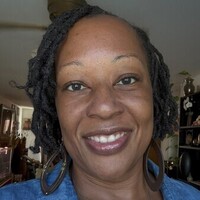 Notary Public in Des Moines, Washington 98148, Roberta Barnes