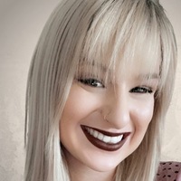 Notary Public in Phoenix, Arizona 85029, McKenzie Green