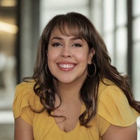 Notary Public in Turlock, California 95380, Esther Varela