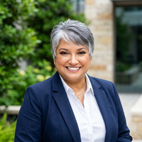 Notary Public in Richland, Washington 99352, Tina Castro