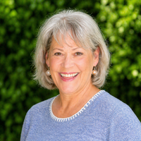 Notary Public in Salem, Oregon 97302, Julie Herschbach