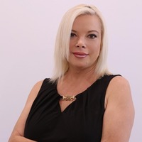 Notary Public in Naples 34112, Florida 34112, Jaime  Jorgenson