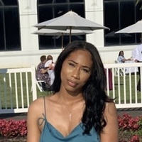 Notary Public in Dallas, Texas 75254, Ashley Wineburg