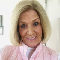 Notary Public in Indianapolis, Indiana 46237, Beverly Cravens