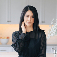 Notary Public in San Diego , California 92130, Elisabeth Yaotani 