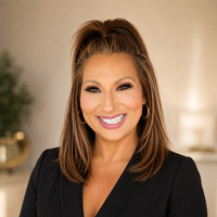 Notary Public in Murrieta, California 92562, Amber-Nichole Hess