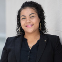 Notary Public in Dallas, Texas 75217, Selket Taite