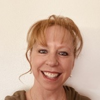 Notary Public in East Wenatchee, Washington 98802, Carrie Parra