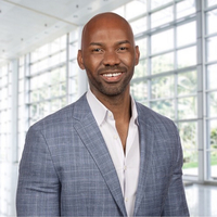 Notary Public in Miami, Florida 33132, Reggie  Bouzy