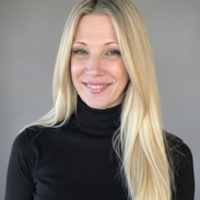 Notary Public in Thousand Oaks, California 91320, Christina Jo Leatherman