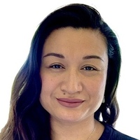 Notary Public in Oakland, California 94605, Maria Aprieto