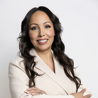 Notary Public in Roseville , California 95747, Trina Aguirre