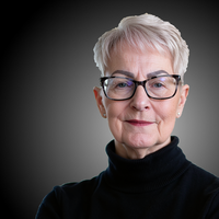 Notary Public in Albuquerque, New Mexico 87120, Linda Vigil