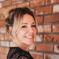 Notary Public in Phoenix , Arizona 85044, Lauren  Mullins 