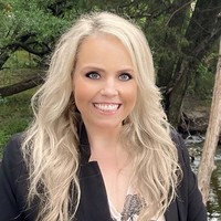 Notary Public in McKinney , Texas 75070, Mechelle Plantz