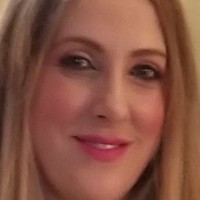 Notary Public in Phoenix, Arizona 85032, Florida Sarkis