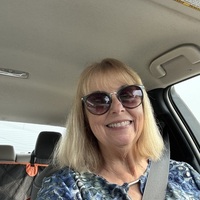 Notary Public in Hubbard, Ohio 44425, Claudia Brown