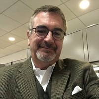 Notary Public in Phoenix, Arizona 85020, Robert Fournier Saenz