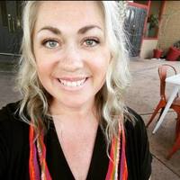 Notary Public in Phoenix, Arizona 85016, Laura Stoddard