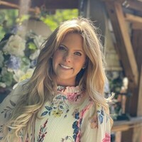 Notary Public in Charlotte, North Carolina 28270, Chloe Helms