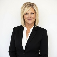 Notary Public in Prairie Du Sac, Wisconsin 53578, Michele Sullivan