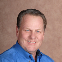 Notary Public in Enterprise, Oregon 97828, Leland Daggett