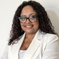 Notary Public in Beaumont , California 92399, Ellen Eberhart