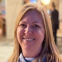 Notary Public in San Diego, California 92130, Catherine Long