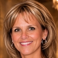 Notary Public in Lakeville, Minnesota 55044, Julie Koempel