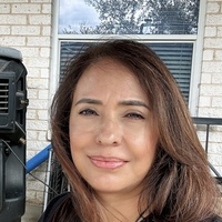 Notary Public in Laredo, Texas 78045, Angie Trevino