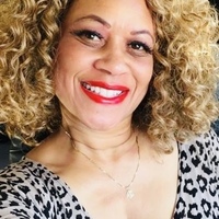 Notary Public in San Diego , California 92114, Toi Moore