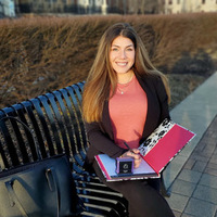 Notary Public in Indianapolis, Indiana 46268, Desirae Lozano