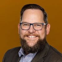 Notary Public in Solon, Iowa 52333, Nathan Mueller