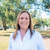 Notary Public in Lakeland, Florida 33813, Mary B. Stearns