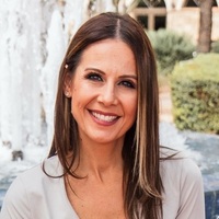 Notary Public in Phoenix, Arizona 85045, Marcelle Mietus