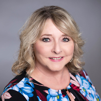 Notary Public in San Diego, California 92123, Cathy Lynch