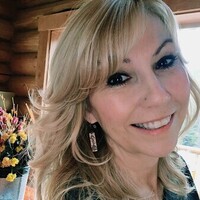 Notary Public in Athol, Idaho 83801, Stephanie  Washburn