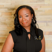 Notary Public in Miami, Florida 33174, Shonsuree Davila