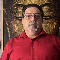 Notary Public in Portland , Oregon 97220, Robert  Estrada 