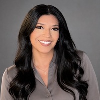 Notary Public in Merced, California 95340, Monica Mirelez